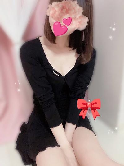 小泉まや(30)