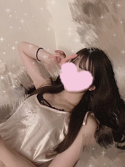 まな(20)