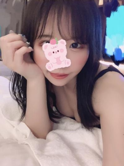 もえ(27)