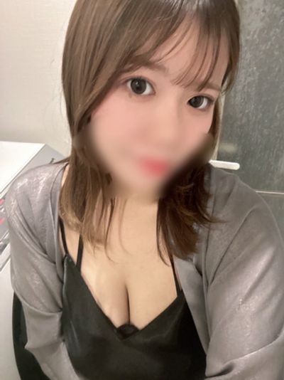 真白にこり(25)