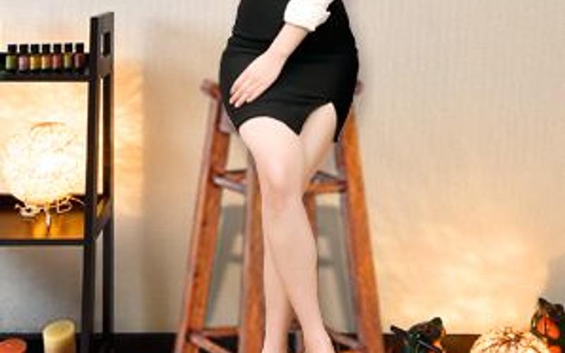 有岡あみ(20代前半)