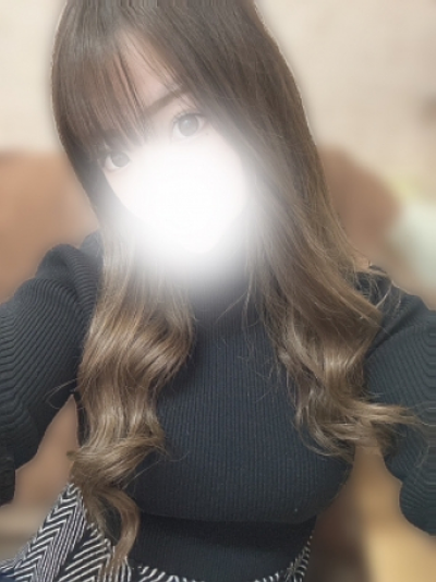 白雪セイラ(22)