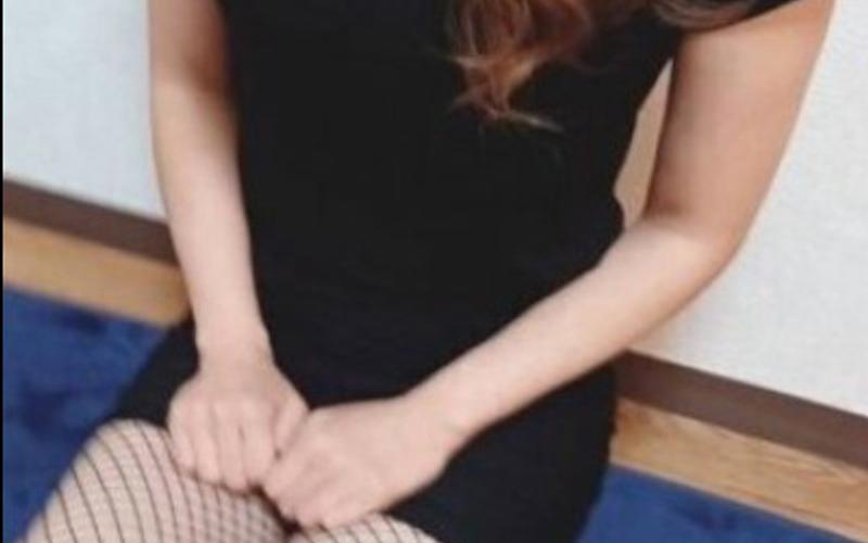 first LUSH (ファーストラッシュ)