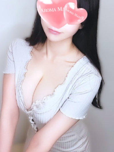 琵琶りさ(25)