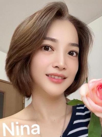 ニナ