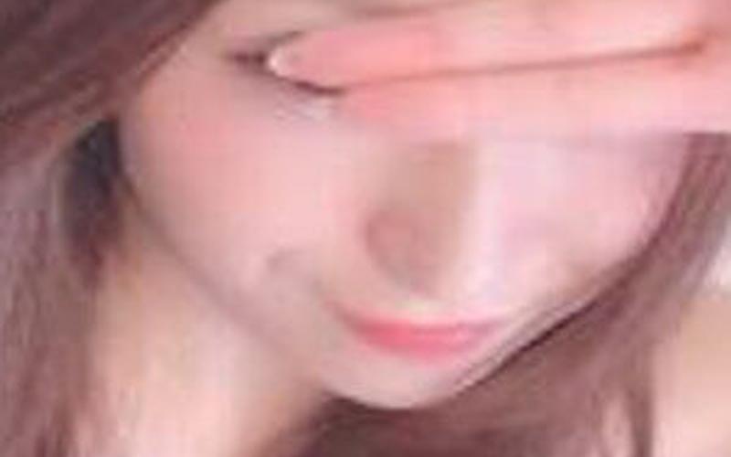 Pure White (ピュアホワイト)