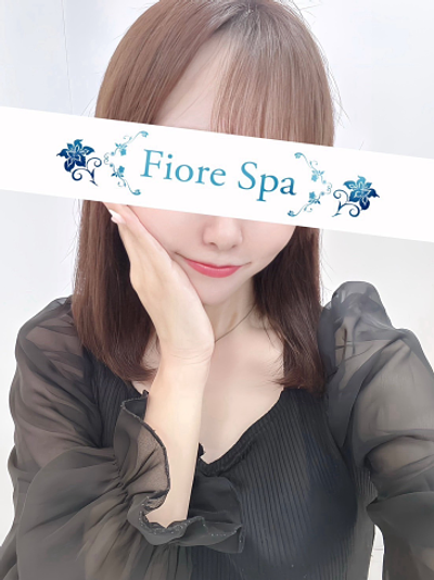 五十嵐かれん(23)