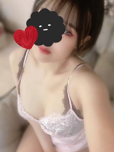 都月すみれ(29)