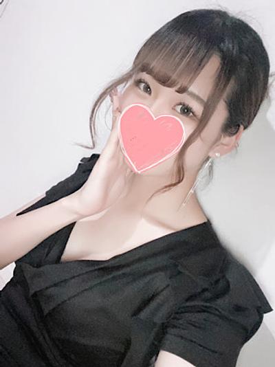 白咲美羽(20)