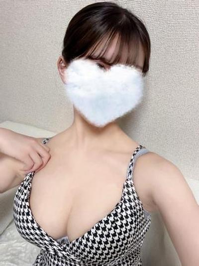 海まりん(22)