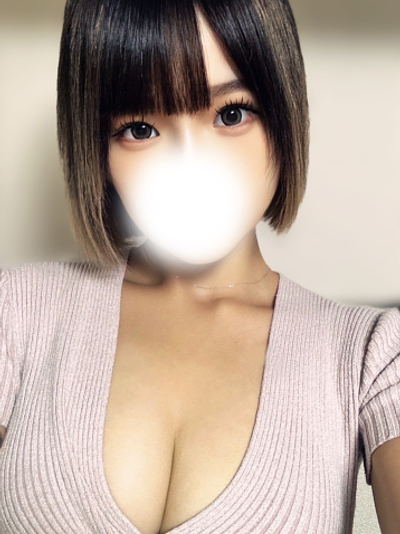 八戸みか(22)