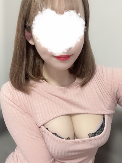 秋元めい(25)