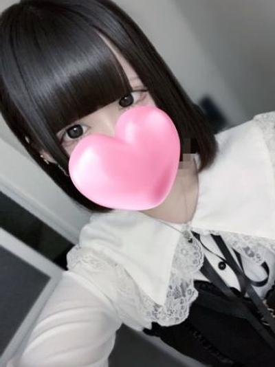 瀬戸 流奈 (18)