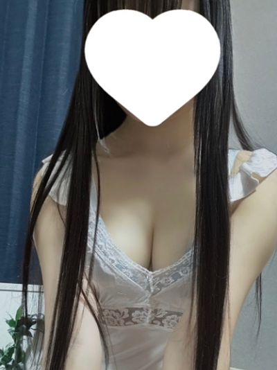 白瀬さち(21)