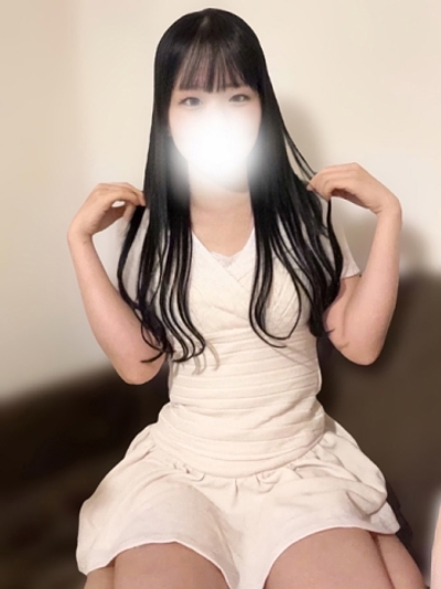 ゆら(18)