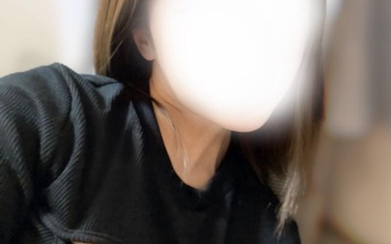 小嶋あかり（22）