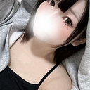 山田まり(24)