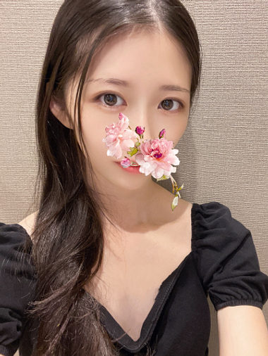 芹沢りお(24)
