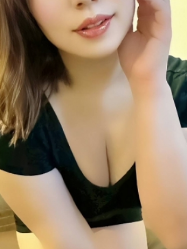 池田千夏(35)