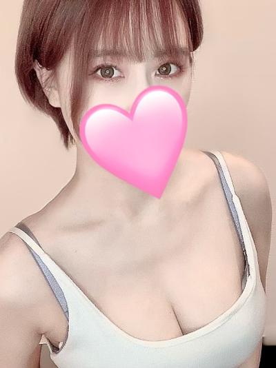 神崎ゆら(24)