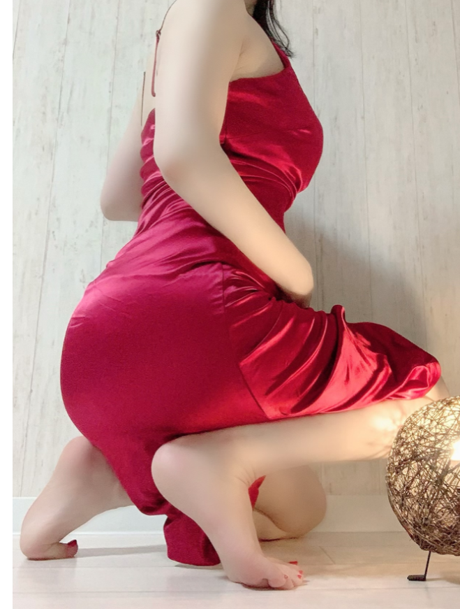 艶女倶楽部 (アデージョクラブ)