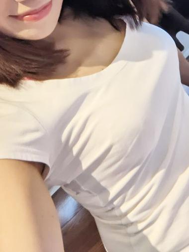 瑠美夏(32)