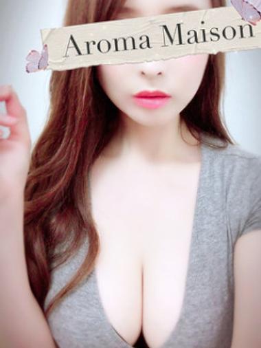 松嶋しおん(28)
