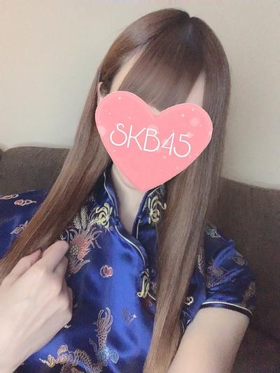 メロ(23)