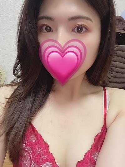 夏目りみ(24)