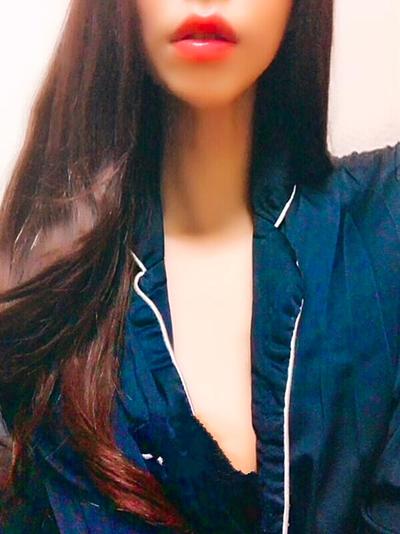 紗倉かなみ(24)