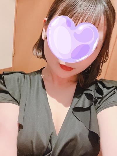 RAVIORA (ラヴィオーラ)