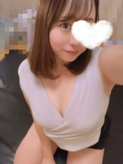七瀬くるみ(25)