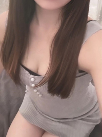 川本りな(21)