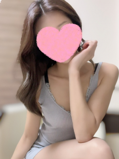 はる(22)