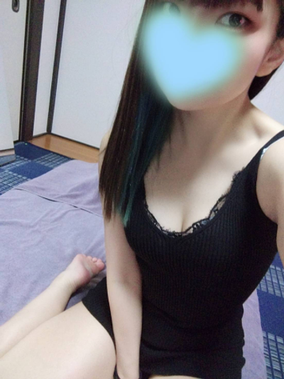亀井るな(27)