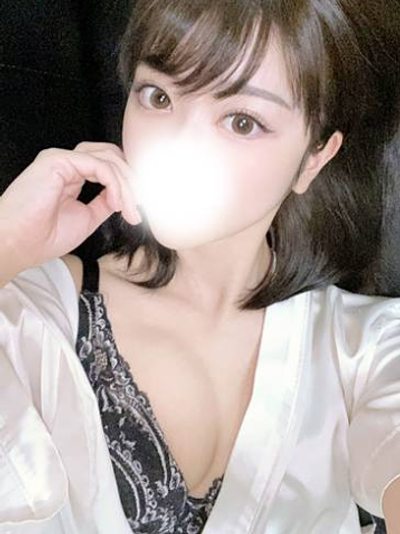 橋本まな(23)