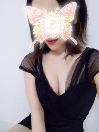 代永みつき(28)