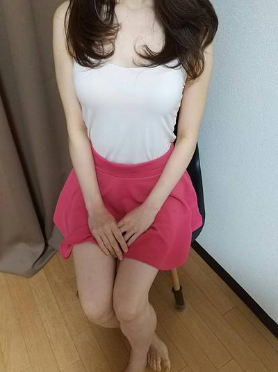 美山さな(32)
